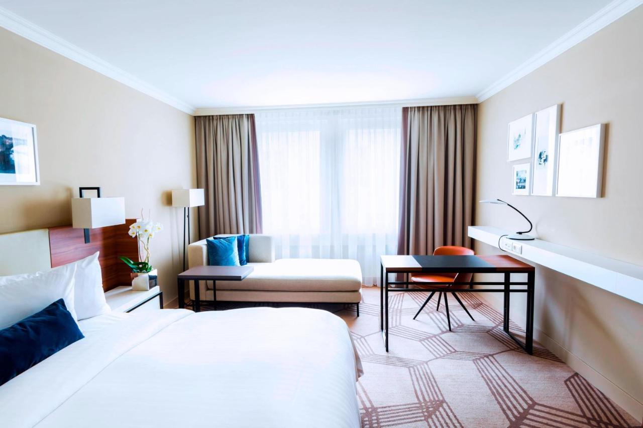 Prague Marriott Hotel Exterior photo A room at the hotel