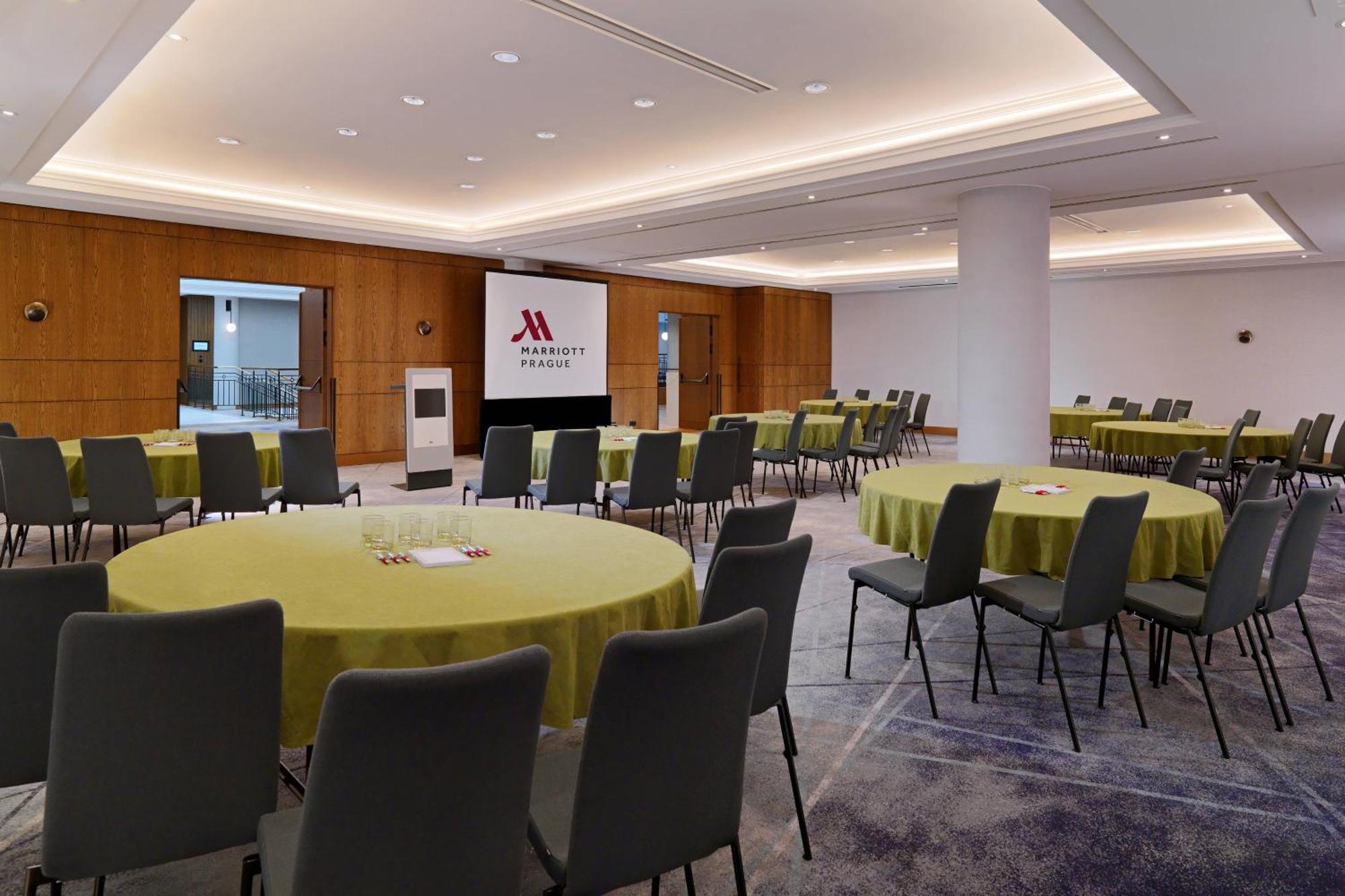 Prague Marriott Hotel Exterior photo Meeting room