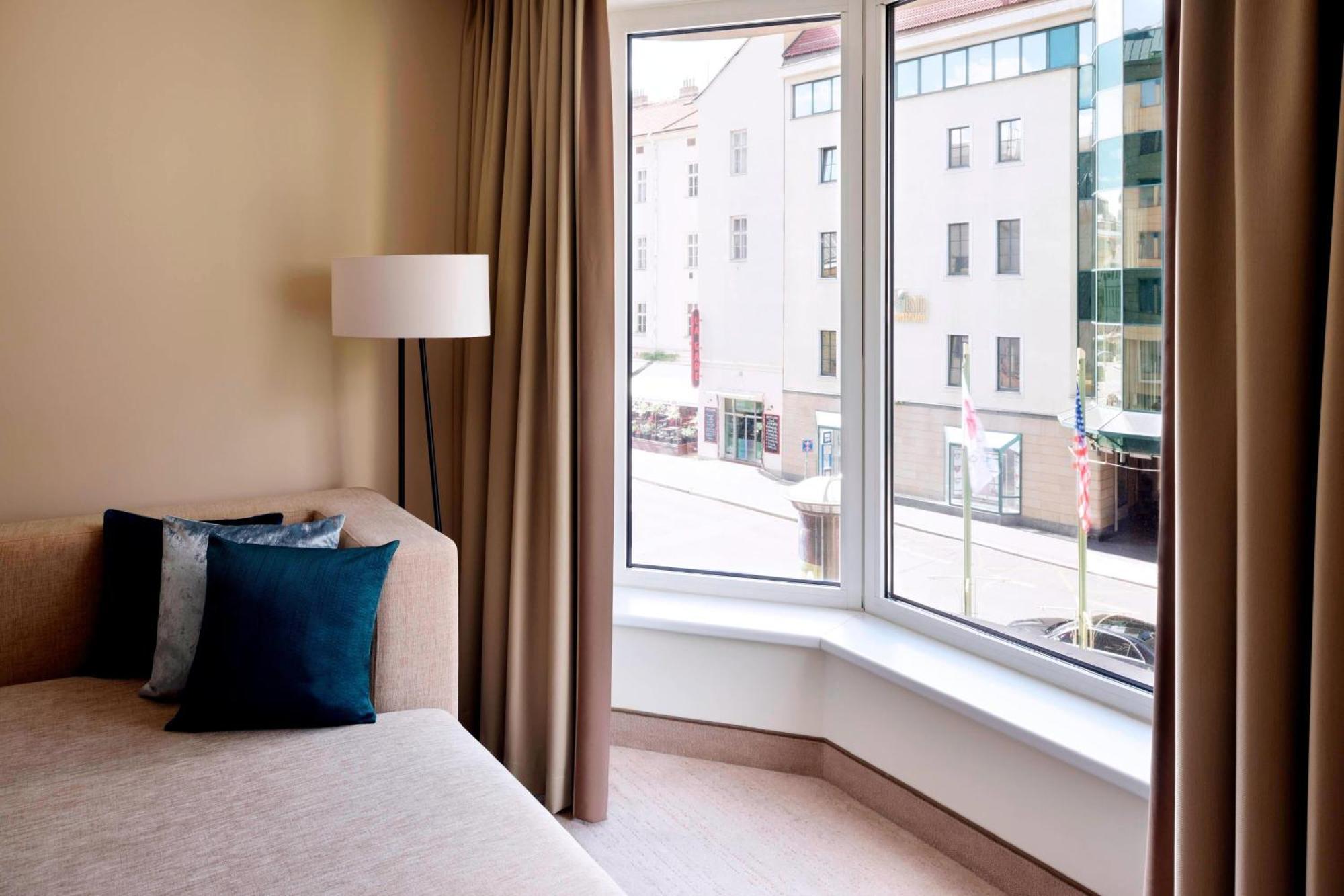 Prague Marriott Hotel Exterior photo A room at the hotel